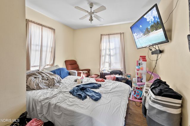 1806 Jermain Drive, Toledo, OH 43606