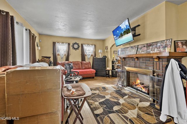 1806 Jermain Drive, Toledo, OH 43606