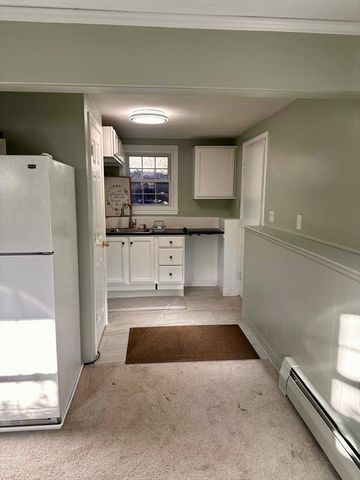 18 Spring Valley Rd 1, Burlington, MA 01803