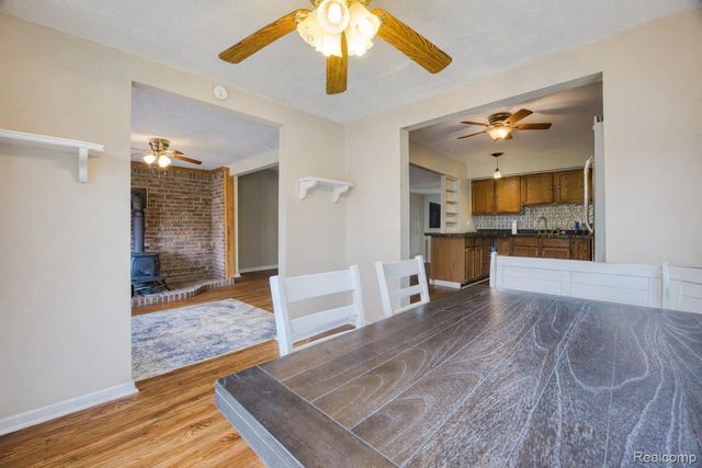 11388 Sunset Boulevard, Putnam Township, MI 48169