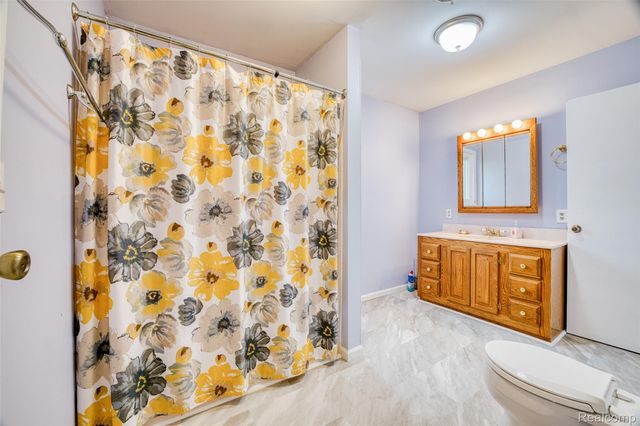 11388 Sunset Boulevard, Putnam Township, MI 48169