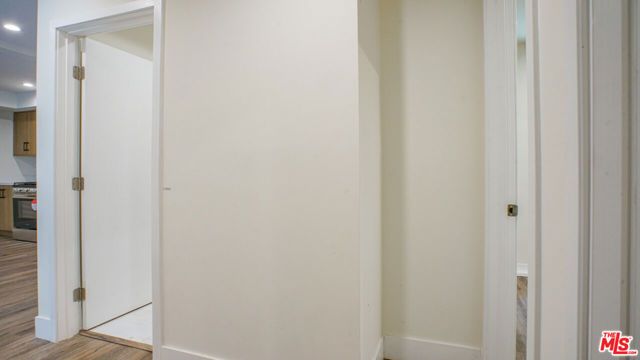 6112 Saturn Street, Los Angeles, CA 90035