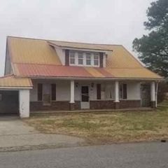 299 Tom Beasley Rd, Westmoreland, TN 37186