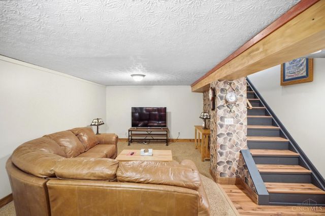 5065 Suwannee Drive, Fairfield, OH 45014