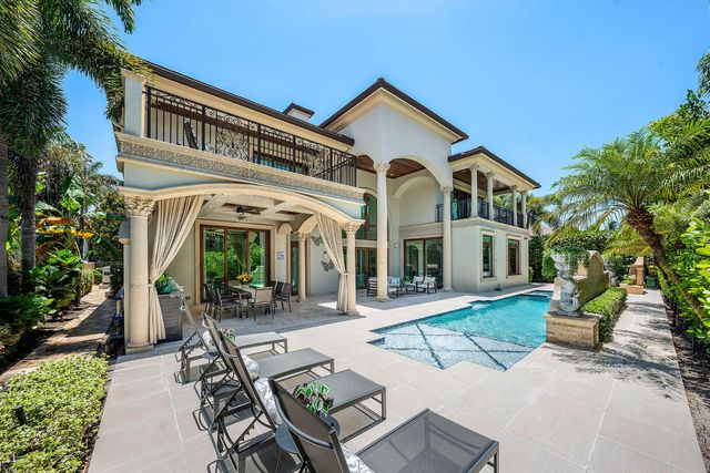 2225 W Silver Palm Road, Boca Raton, FL 33432