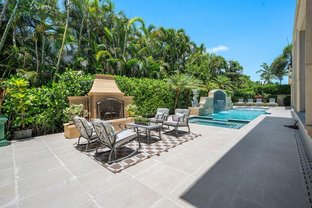 2225 W Silver Palm Road, Boca Raton, FL 33432