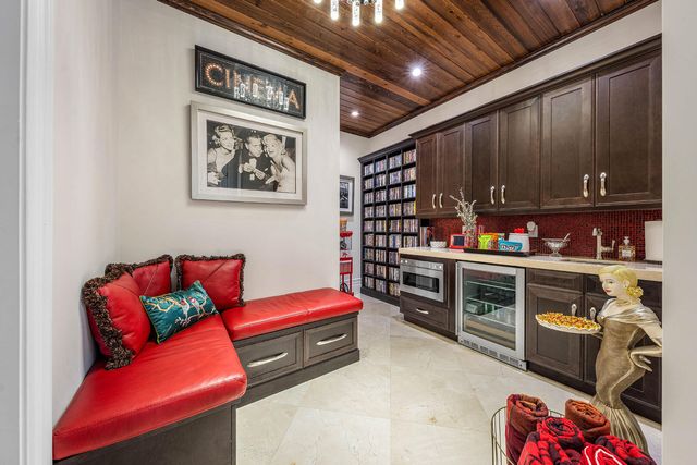 2225 W Silver Palm Road, Boca Raton, FL 33432