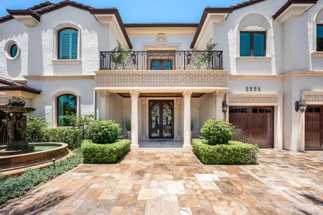 2225 W Silver Palm Road, Boca Raton, FL 33432