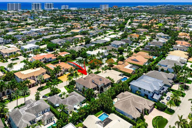 2225 W Silver Palm Road, Boca Raton, FL 33432