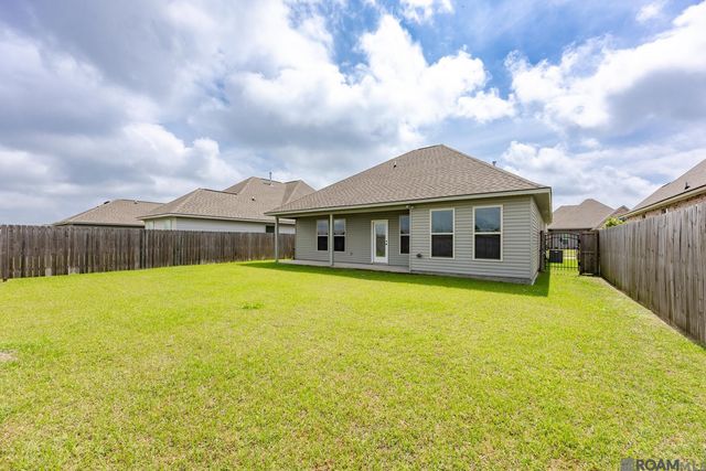 59810 Clifts Cove Dr, Plaquemine, LA 70764