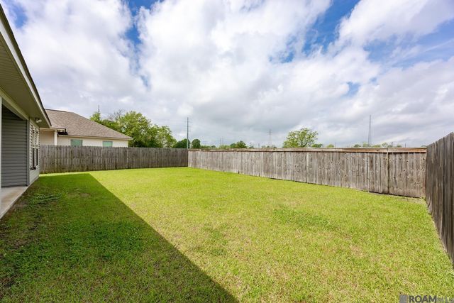 59810 Clifts Cove Dr, Plaquemine, LA 70764
