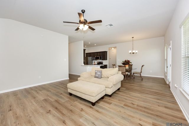 59810 Clifts Cove Dr, Plaquemine, LA 70764