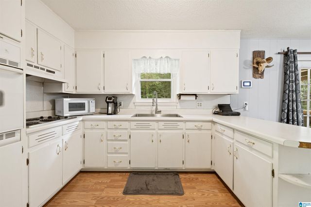 140 ARMSTRONG LOOP, Hayden, AL 35079