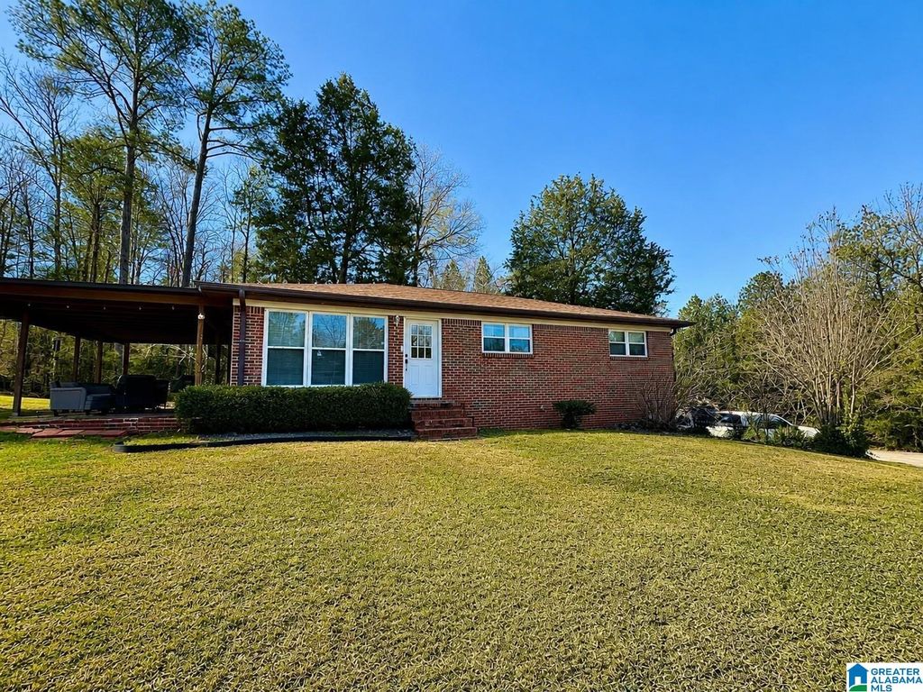 140 ARMSTRONG LOOP, Hayden, AL 35079