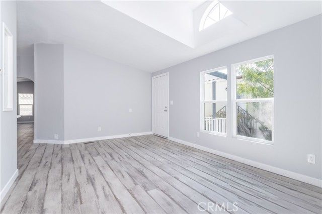 24303 Woolsey Canyon 97, Canoga Park (los Angeles), CA 91304