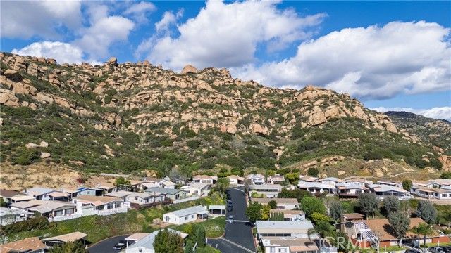 24303 Woolsey Canyon 97, Canoga Park (los Angeles), CA 91304