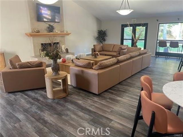 24303 Woolsey Canyon 97, Canoga Park (los Angeles), CA 91304