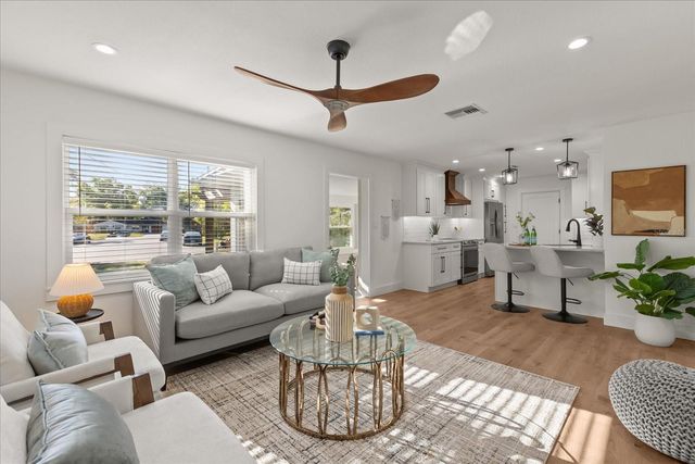 426 SUNRISE COURT, Orlando, FL 32803