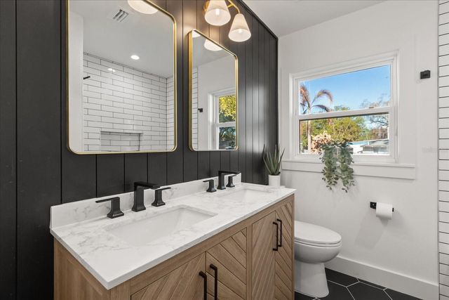 426 SUNRISE COURT, Orlando, FL 32803