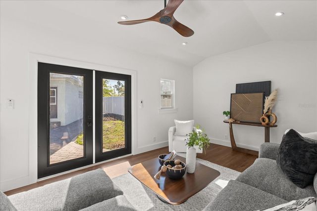 426 SUNRISE COURT, Orlando, FL 32803