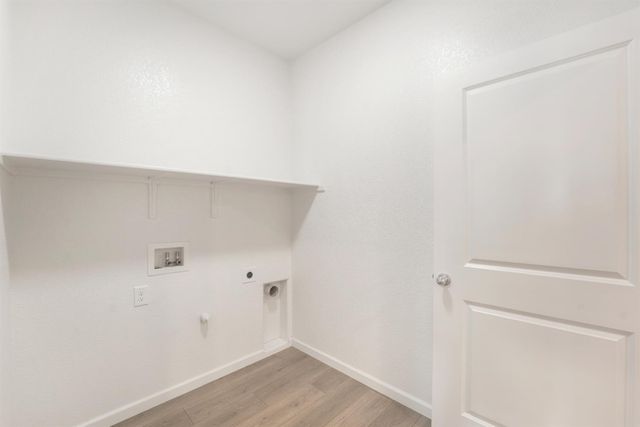 1585 Tannehill Dr, Manteca, CA 95337