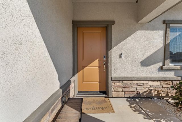 1585 Tannehill Dr, Manteca, CA 95337