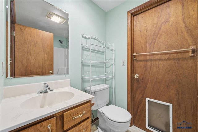 1440 LOOKOUT VALLEY CT, Spearfish, SD 57783