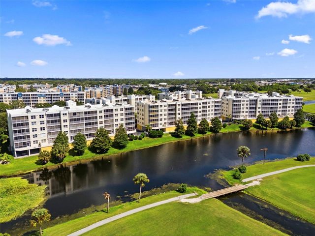 1200 COUNTRY CLUB DRIVE 5505, Largo, FL 33771