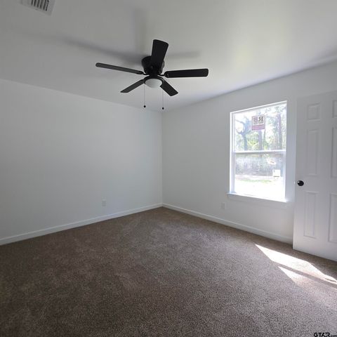 258 Ella Ln., Bullard, TX 75757