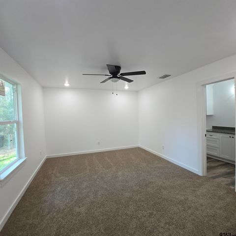 258 Ella Ln., Bullard, TX 75757