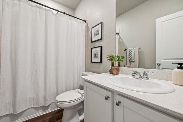 11600 Silver Queen Drive, Aubrey, TX 76227