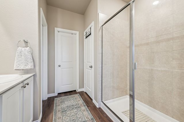 11600 Silver Queen Drive, Aubrey, TX 76227