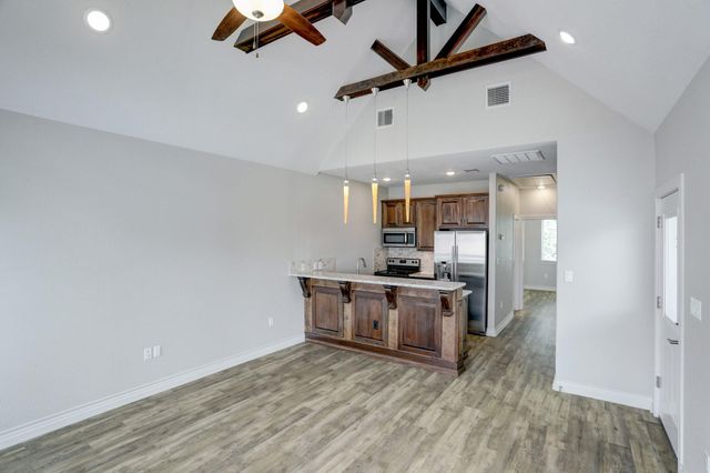 50 W 8th Street A-D, Kemah, TX 77565