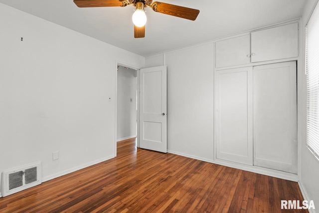 5029 N BEST Street, Peoria Heights, IL 61616