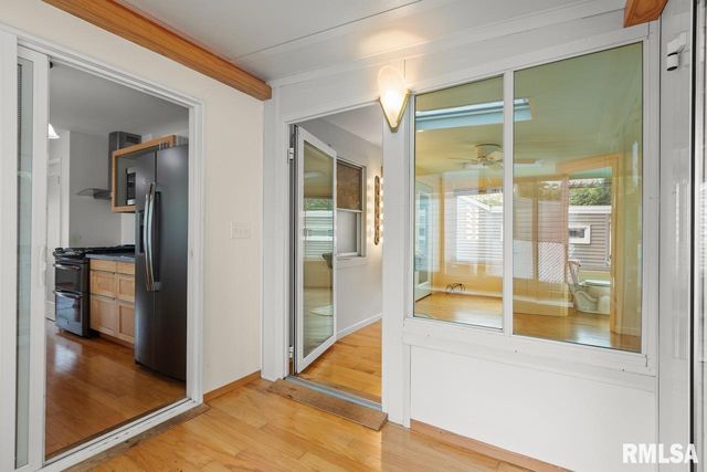 5029 N BEST Street, Peoria Heights, IL 61616