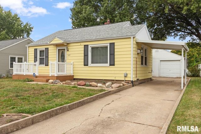 5029 N BEST Street, Peoria Heights, IL 61616