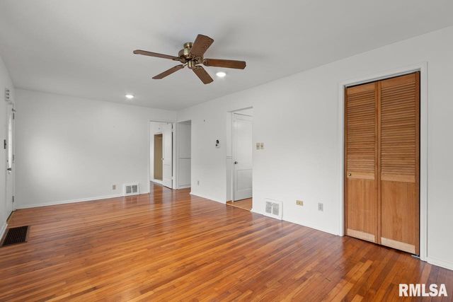 5029 N BEST Street, Peoria Heights, IL 61616