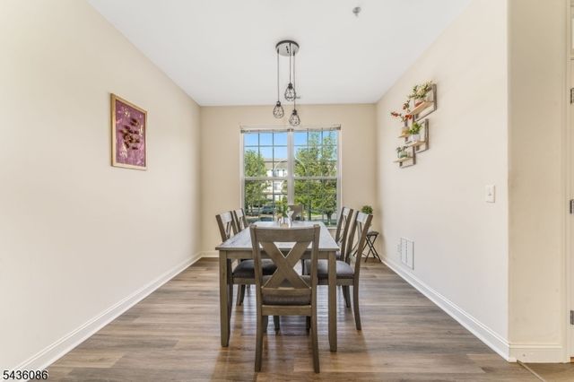 62 Limerick Ln, Lopatcong Twp., NJ 08865