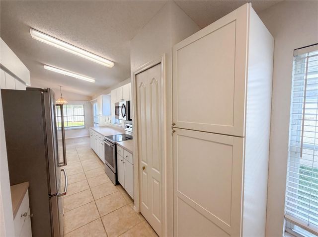 4532 PERDITA LANE, Lutz, FL 33558