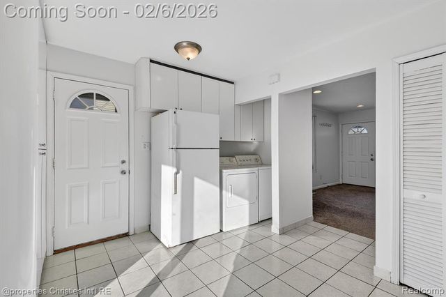 10111 Troy Street, Oak Park, MI 48237