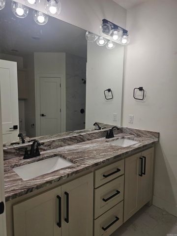 563 Crepe Myrtle Loop, Cabot, AR 72023