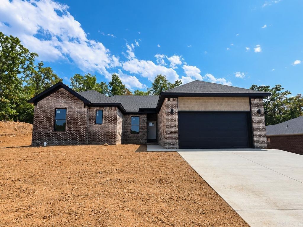 563 Crepe Myrtle Loop, Cabot, AR 72023