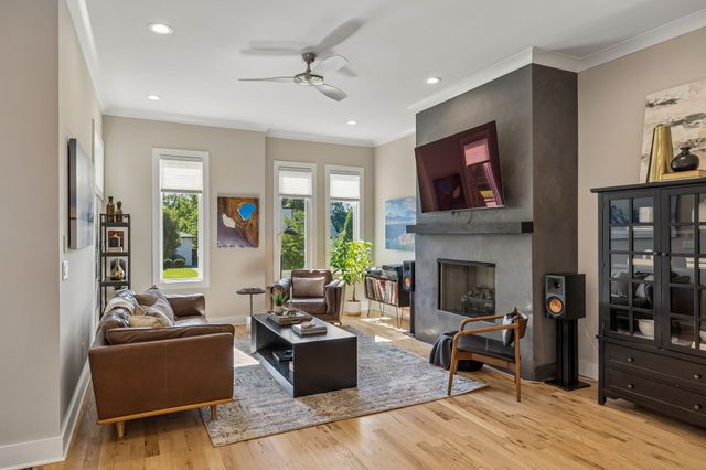 1416 15th Ave, S, Nashville, TN 37212