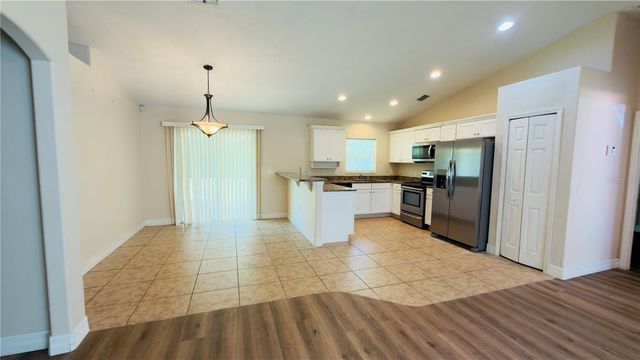 200 BREAKWATER STREET SE, Palm Bay, FL 32909