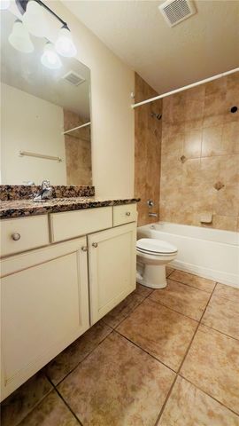 200 BREAKWATER STREET SE, Palm Bay, FL 32909