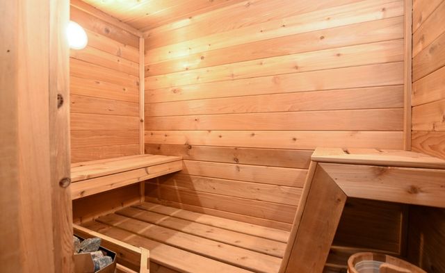 510 Knollwood Drive SE, Cedar Rapids, IA 52403