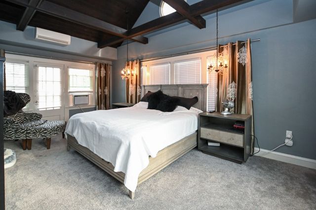 510 Knollwood Drive SE, Cedar Rapids, IA 52403