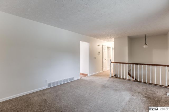 7301 S 81 Street, La Vista, NE 68128