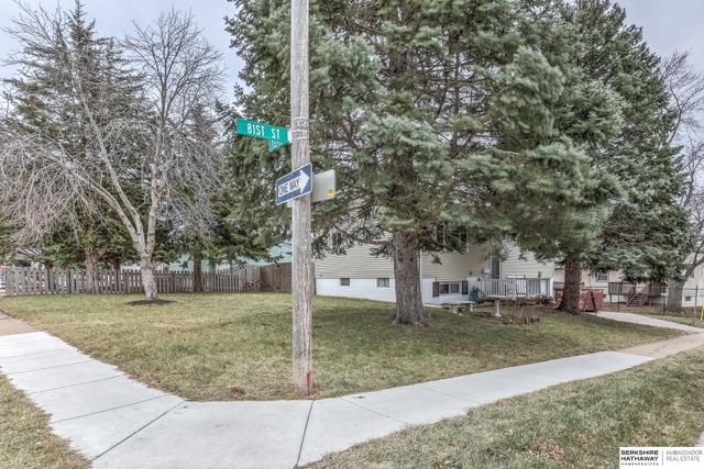 7301 S 81 Street, La Vista, NE 68128