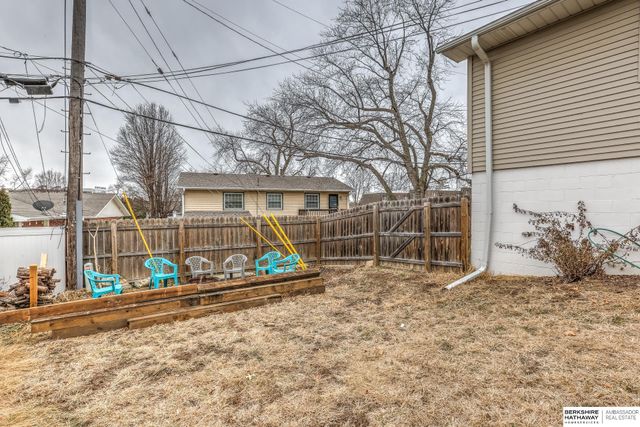 7301 S 81 Street, La Vista, NE 68128